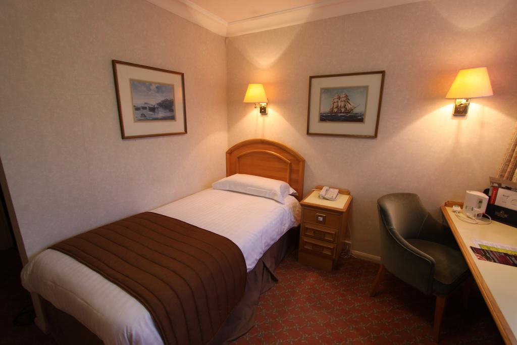 Swallow Churchgate Hotel Harlow Rum bild